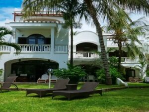 Karinidani Beach Villa and Vacation Rentals